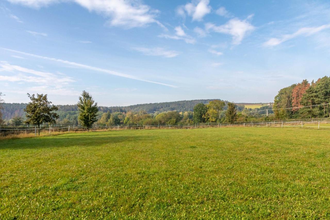 Farma Slunečný Dvůr Heřmanův Městec Exteriér fotografie